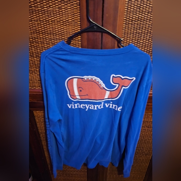 Vineyard Vines Football Pocket Tee Royal Blue Medium EUC - Picture 2 of 2